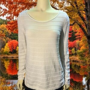 Old Navy White Lightweight Sweater L